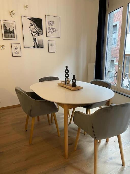 Suite 26-Appartement Au Coeur De Ναμούρ Εξωτερικό φωτογραφία