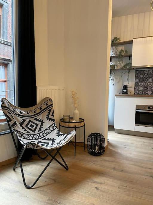 Suite 26-Appartement Au Coeur De Ναμούρ Εξωτερικό φωτογραφία